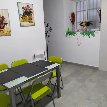Frasco Apartment *